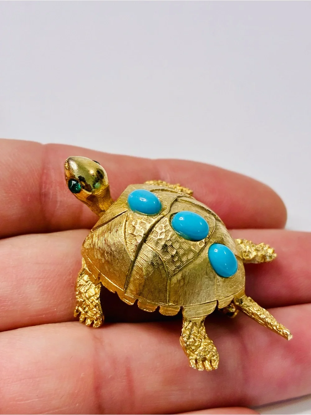 VTG PELL Gold-Tone Turtle Brooch with Turquoise Cabochons and Emerald Eyes EUC